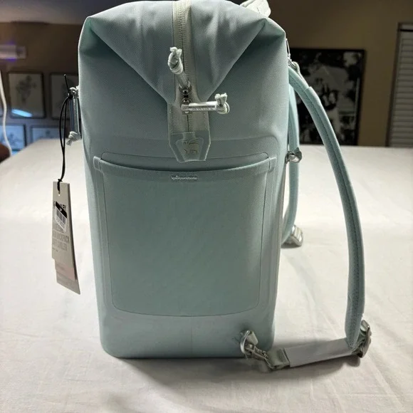 Stanley Madeleine Midi Backpack Soft Cooler 14L Light Blue NEW - Picture 6 of 12